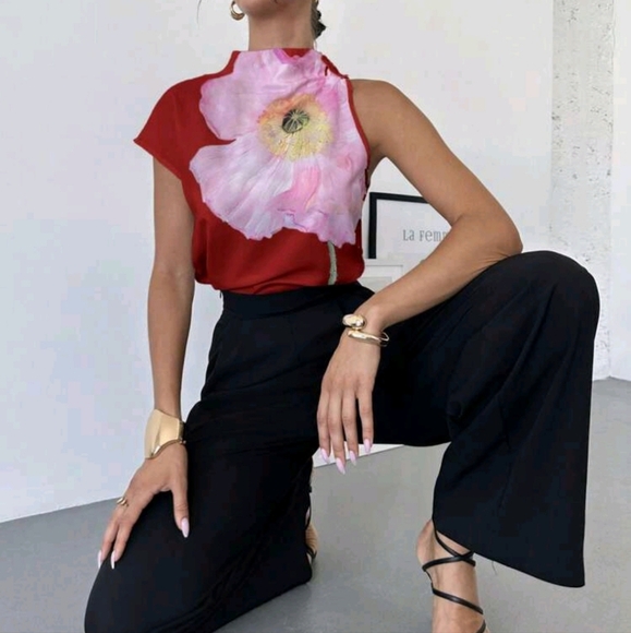 One Shoulder Printed Elegant Holiday Blouse - Picture 3 of 6